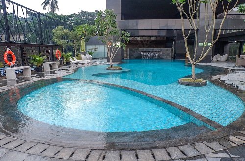 Photo 19 - Luxurious 1BR @ L'Avenue Apartment near Sampoerna Universitas