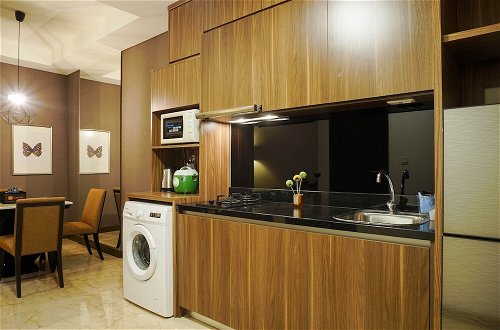 Foto 7 - Luxurious 1BR @ L'Avenue Apartment near Sampoerna Universitas