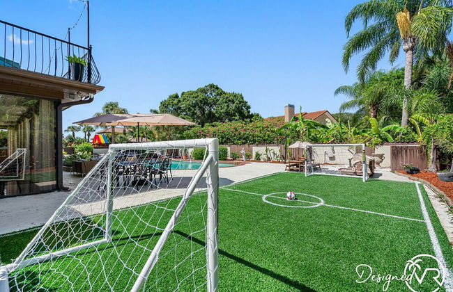 8 BR Heated Pool & Soccer Field - Foto 33