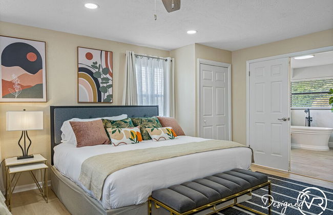 8 BR Heated Pool & Soccer Field - Foto 14