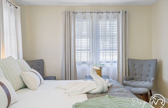 8 BR Heated Pool & Soccer Field - Foto 3