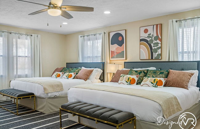 8 BR Heated Pool & Soccer Field - Foto 7