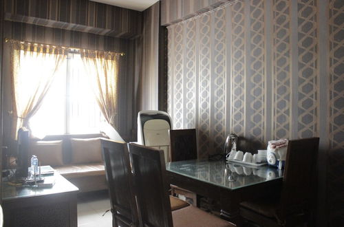 Foto 10 - Chic and Cozy 2BR Apartment at Pinewood Jatinangor near JATOS