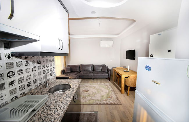 Adam Apart Hotel 2 - Photo 9