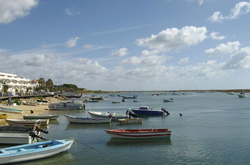 Photo 18 - 800m From the Boat to Praia das Cabanas, With Pool, Terrace, Wifi and Air/con