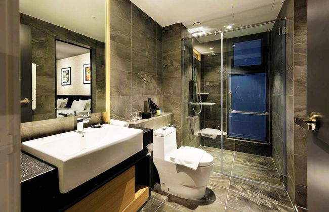 The Granite Luxury Hotel - Foto 80