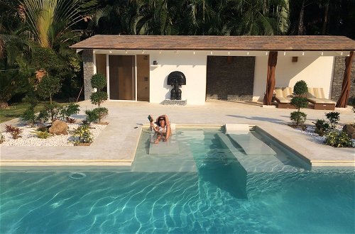 Photo 1 - Las Terrenas : Front Beach And Garden Villa With Private Staff