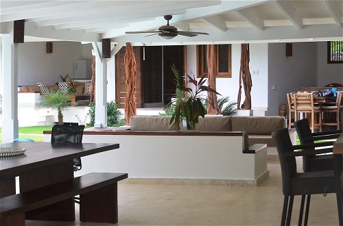 Foto 19 - Las Terrenas : Front Beach And Garden Villa With Private Staff