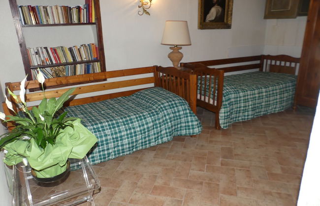 Elegante Appartamento in Villa con Piscina - Foto 38