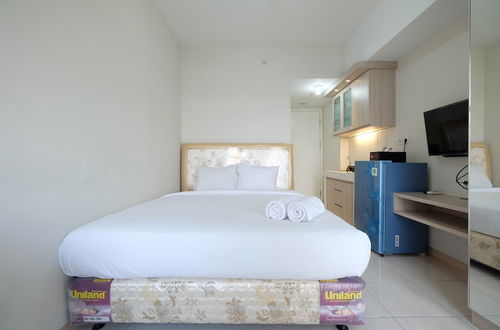 Photo 1 - Minimalist Studio Room at The Springlake Apartment Sumarecon Bekasi