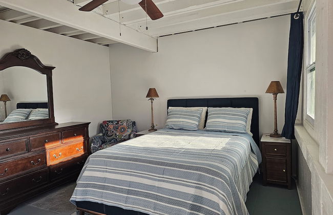 The Landmark Apartment - Photo 13