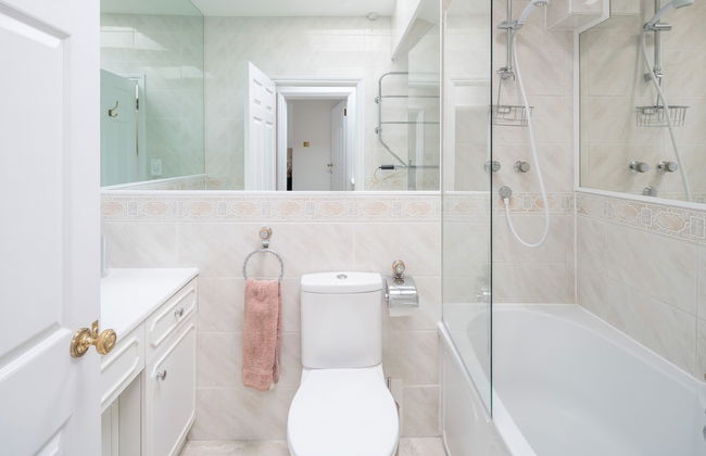 JOIVY Fabulous 4Br House W/Terrace At The Heart Of Notting Hill - Foto 21