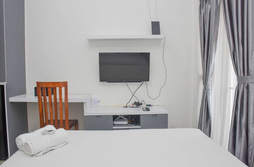 Photo 9 - Nice and Comfy Studio Apartment at Signature Park Grande