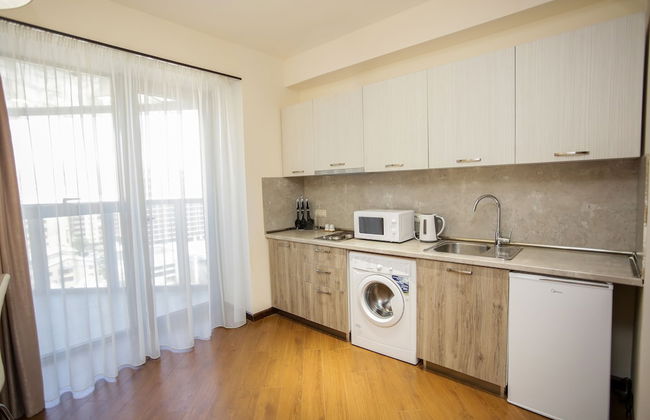 Welcome City Center Apartments - Photo 46