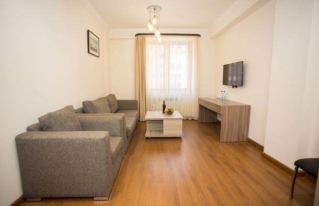 Welcome City Center Apartments - Photo 59