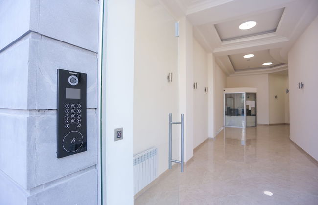 Welcome City Center Apartments - Photo 2