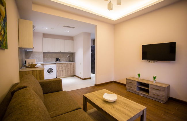 Welcome City Center Apartments - Photo 49