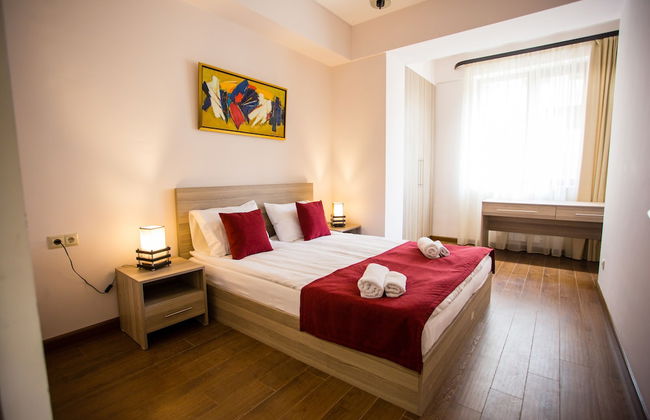 Welcome City Center Apartments - Photo 1