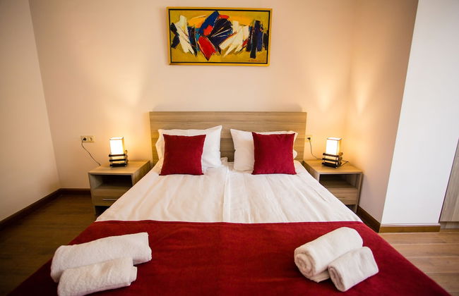 Welcome City Center Apartments - Photo 4