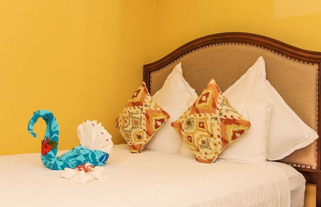 Rock Point Villas Vacations Rentals Sandy Bay, Roatan, Honduras.c.a - Photo 5