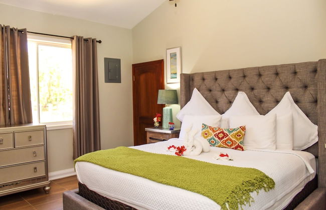 Rock Point Villas Vacations Rentals Sandy Bay, Roatan, Honduras.c.a - Photo 40