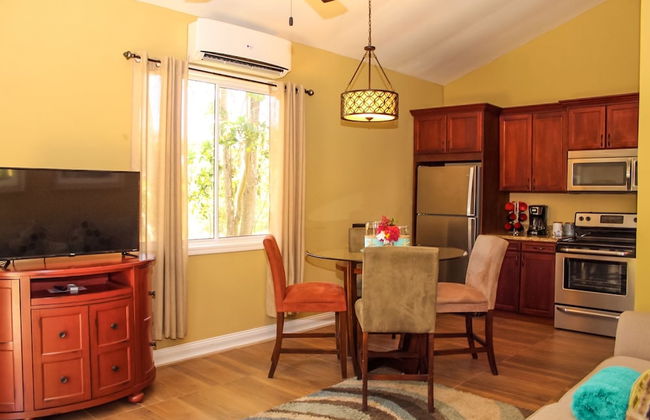 Rock Point Villas Vacations Rentals Sandy Bay, Roatan, Honduras.c.a - Photo 33