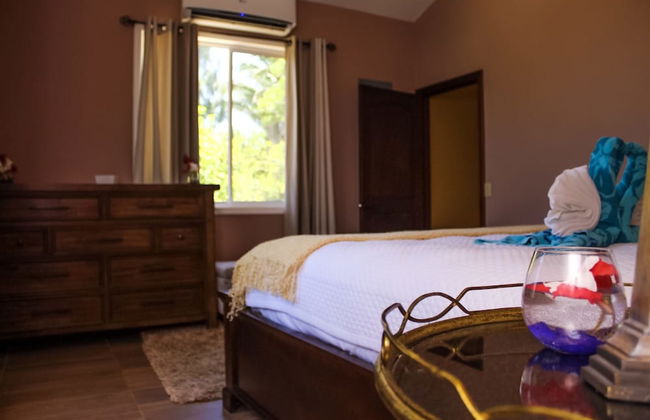 Rock Point Villas Vacations Rentals Sandy Bay, Roatan, Honduras.c.a - Photo 11