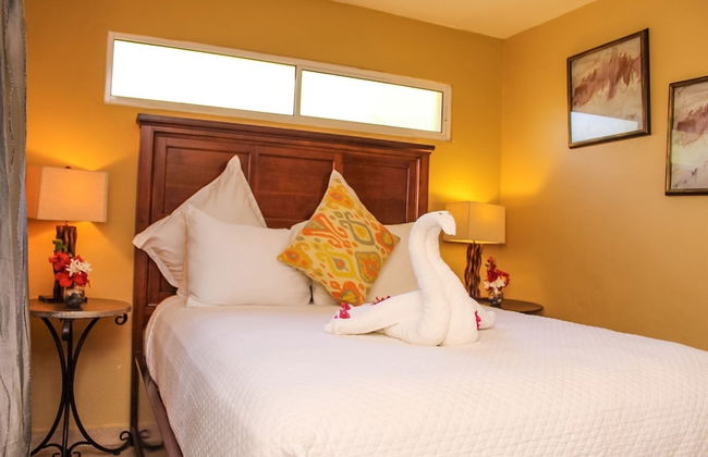 Rock Point Villas Vacations Rentals Sandy Bay, Roatan, Honduras.c.a - Photo 7