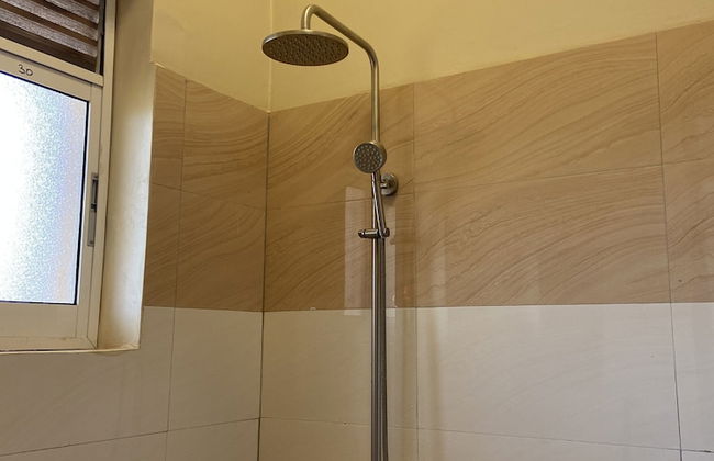 Modern Apartment in Kampala With Unlimited Wifi - Photo 29
