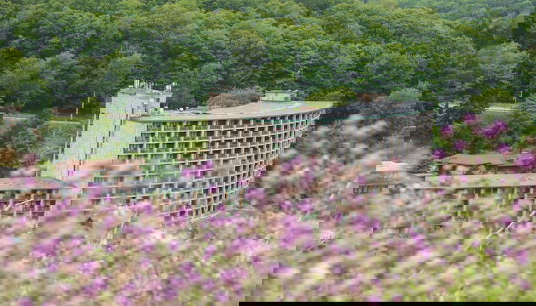 Photo 1 - Slopeside Hotel by Seven Springs Resort
