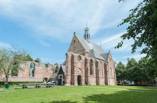 Photo 17 - Calm Holiday Home in Bergen North Holland With Garden