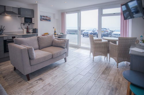 Photo 14 - Beach Court - 1 Bedroom Apartment - Saundersfoot