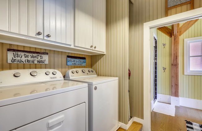 Sugar Shack 4 Bedroom Home by RedAwning - Photo 40