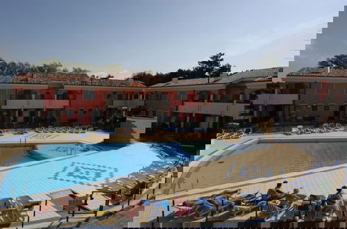 Foto 1 - Poolside Cozy Getaway