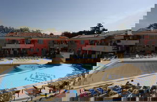 Foto 1 - Poolside Cozy Getaway
