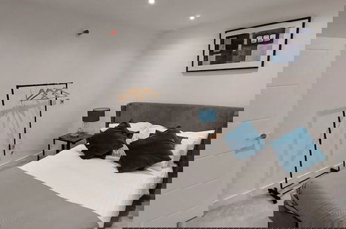 Foto 6 - Modern 2 Bedroom Apartments - Camberley