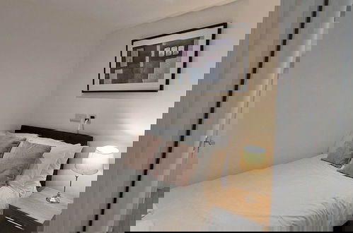 Foto 13 - Modern 2 Bedroom Apartments - Camberley