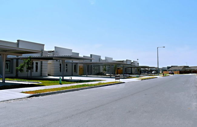 Beautiful Apartment 9 min to Mercedes Outlets - Foto 15