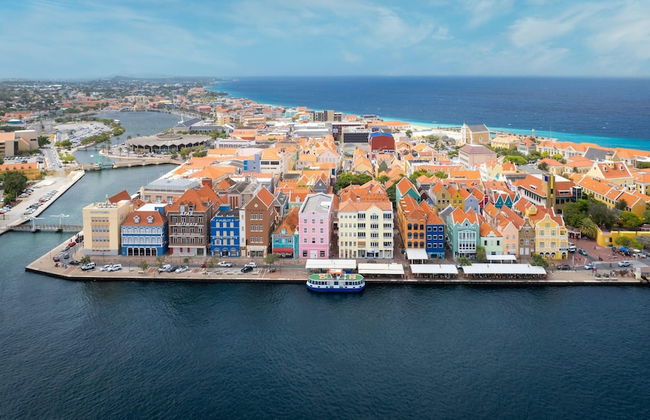 Charming Harbour Home at Historic Handelskade - Foto 8