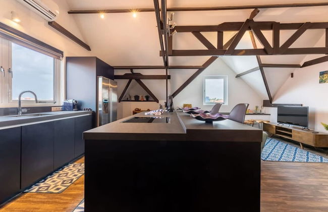 Charming Harbour Home at Historic Handelskade - Foto 20