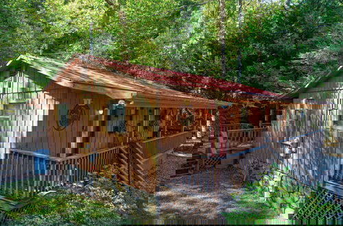 Photo 26 - Whispering Creek - 2 Bedrooms, 1 Baths, Sleeps 6 Cabin by RedAwning