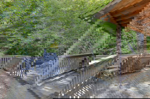 Photo 18 - Whispering Creek - 2 Bedrooms, 1 Baths, Sleeps 6 Cabin by RedAwning