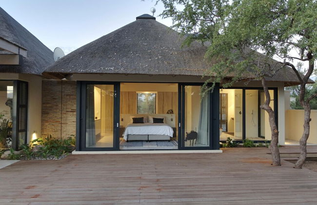 Discover the Attraction of Villa Umoja - Foto 3