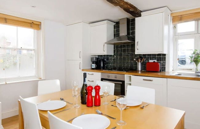 Charming 3bd Townhouse Right in the City Centre - Foto 13