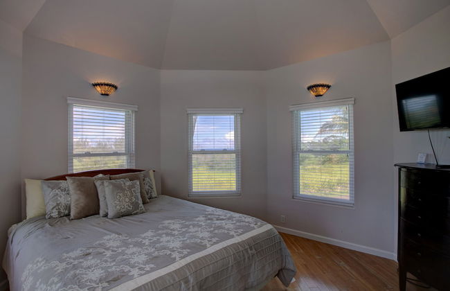 Grand Melemele 3 Bedroom Home by RedAwning - Photo 6