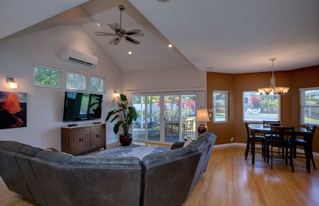Grand Melemele 3 Bedroom Home by RedAwning - Photo 13