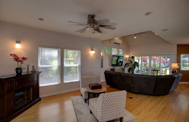 Grand Melemele 3 Bedroom Home by RedAwning - Photo 11