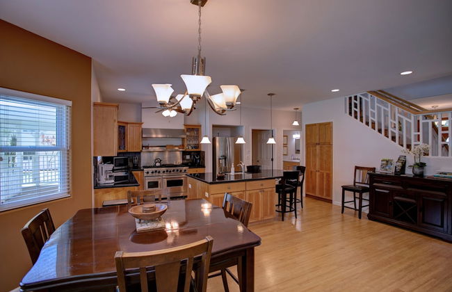 Grand Melemele 3 Bedroom Home by RedAwning - Photo 27