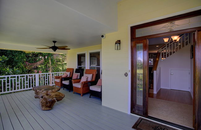 Grand Melemele 3 Bedroom Home by RedAwning - Photo 36