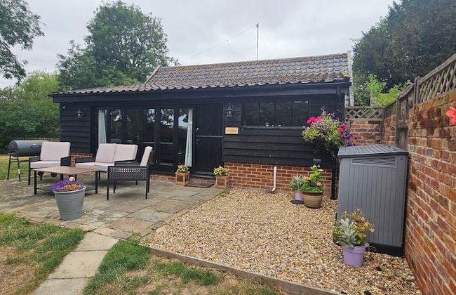 Lovely 1-bed Cottage in Mendlesham Green - Foto 1